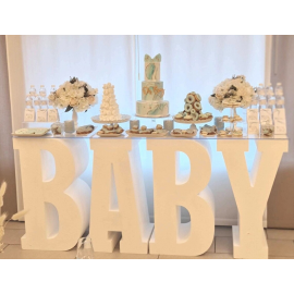 Table Plexiglas avec Lettre BABY