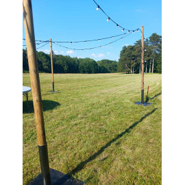 Location Poteau 3 m en Bois avec Pied pour Guirlandes